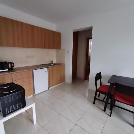 Appartement Polycarpou 48 à Paphos Extérieur photo