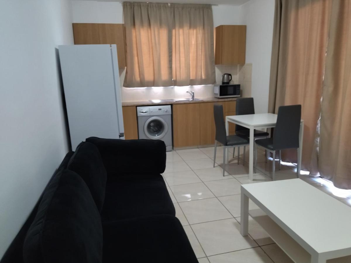 Appartement Polycarpou 48 à Paphos Extérieur photo